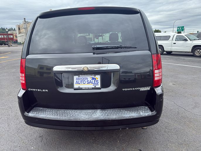 2010 Chrysler Town & Country