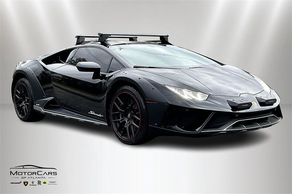 2023 Lamborghini Huracan Sterrato image 0