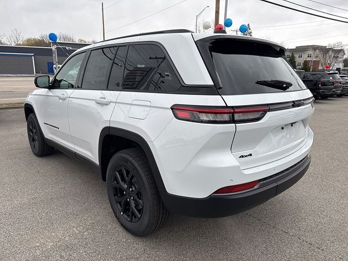 2026 Jeep Grand Cherokee