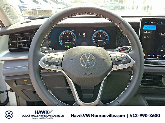 2025 Volkswagen Tiguan SE photo 10