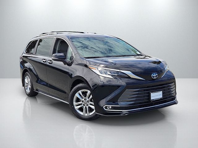 2023 Toyota Sienna