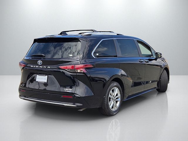 2023 Toyota Sienna