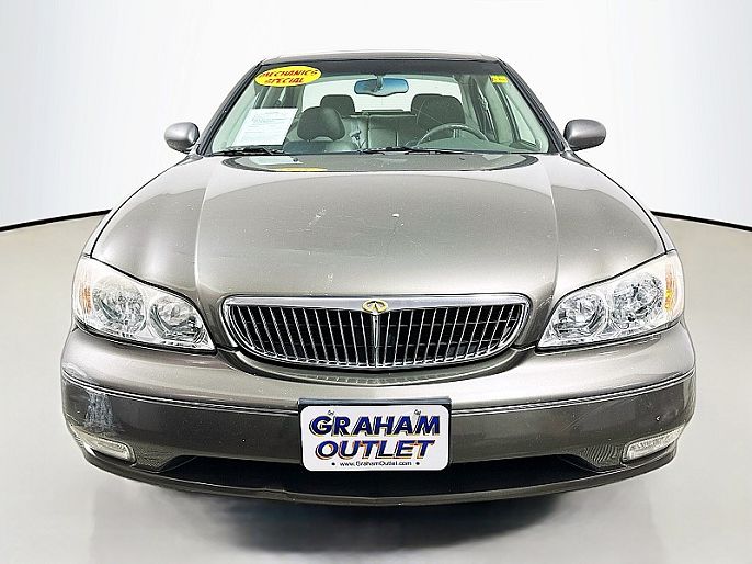 2000 Infiniti I30