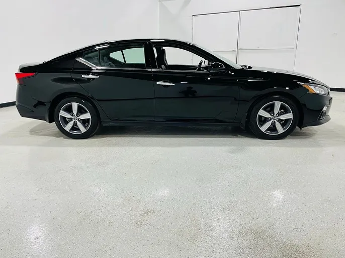 2022 Nissan Altima
