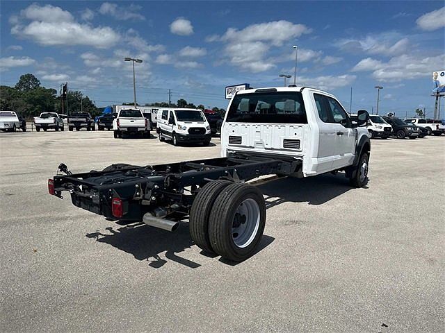 2023 Ford F-550 XL image 4