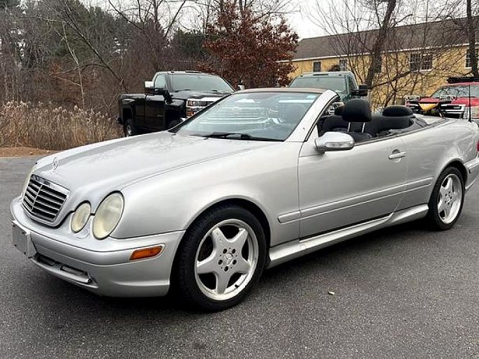 2000 Mercedes-Benz CLK