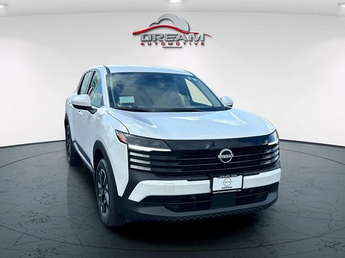 2025 Nissan Kicks