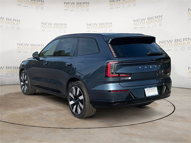 2025 Volvo EX90