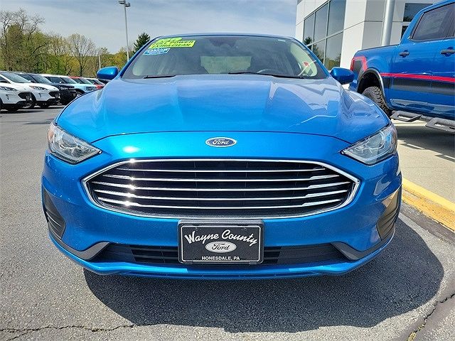 2019 Ford Fusion SE image 1