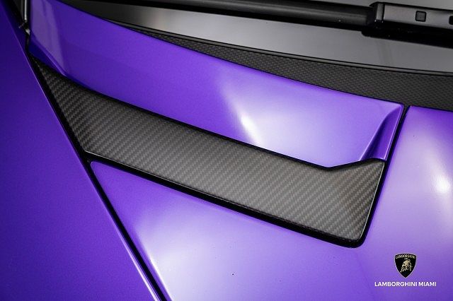 2017 Lamborghini Aventador