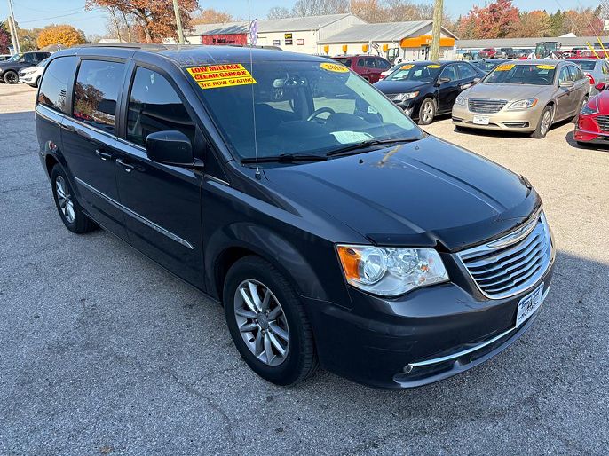 2016 Chrysler Town & Country