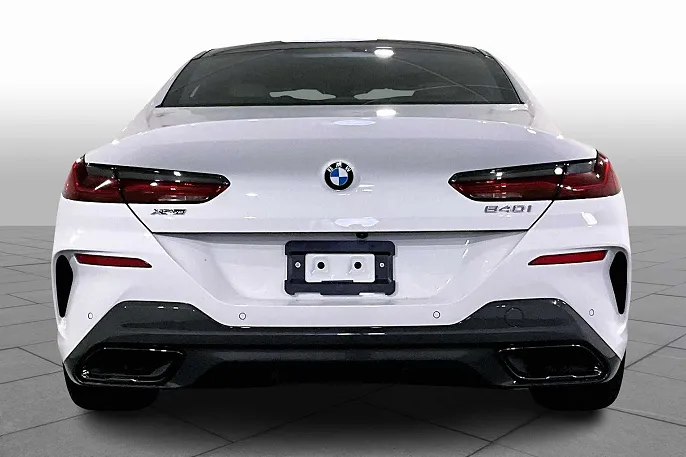 2026 BMW 8 Series