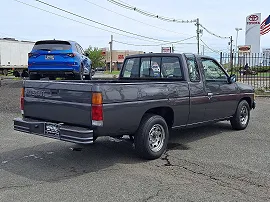 1991 Nissan Pickup