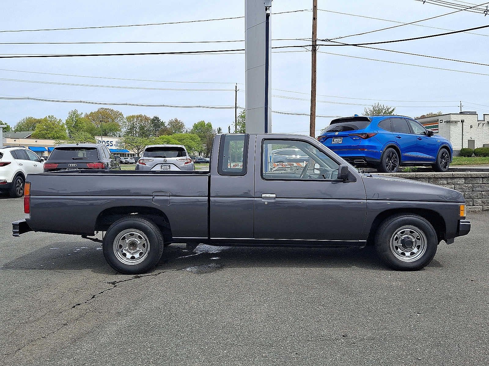 1991 Nissan Pickup