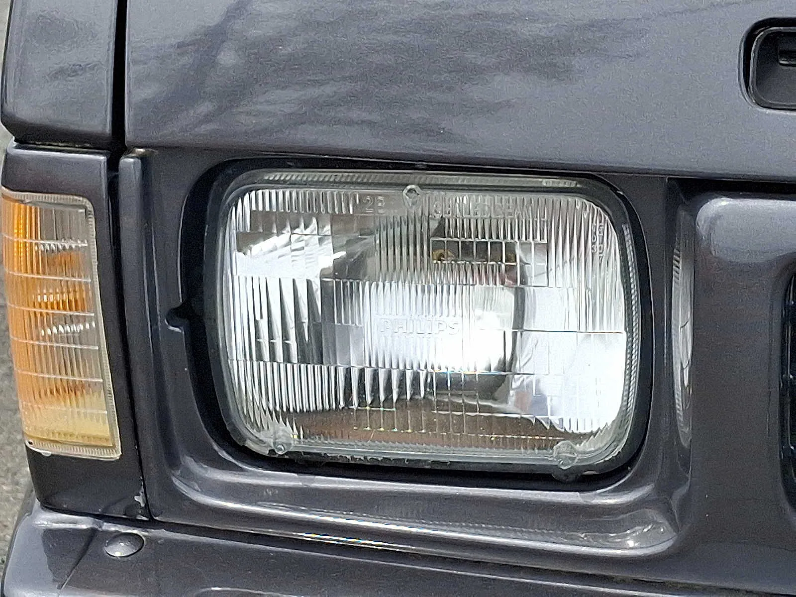 1991 Nissan Pickup