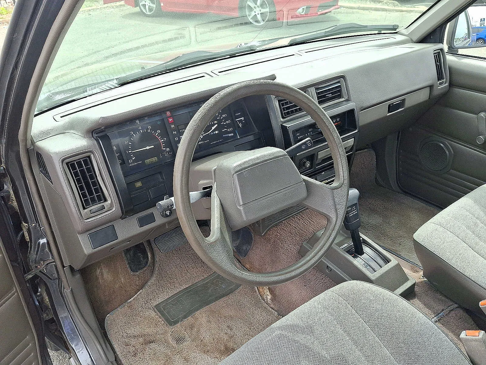 1991 Nissan Pickup