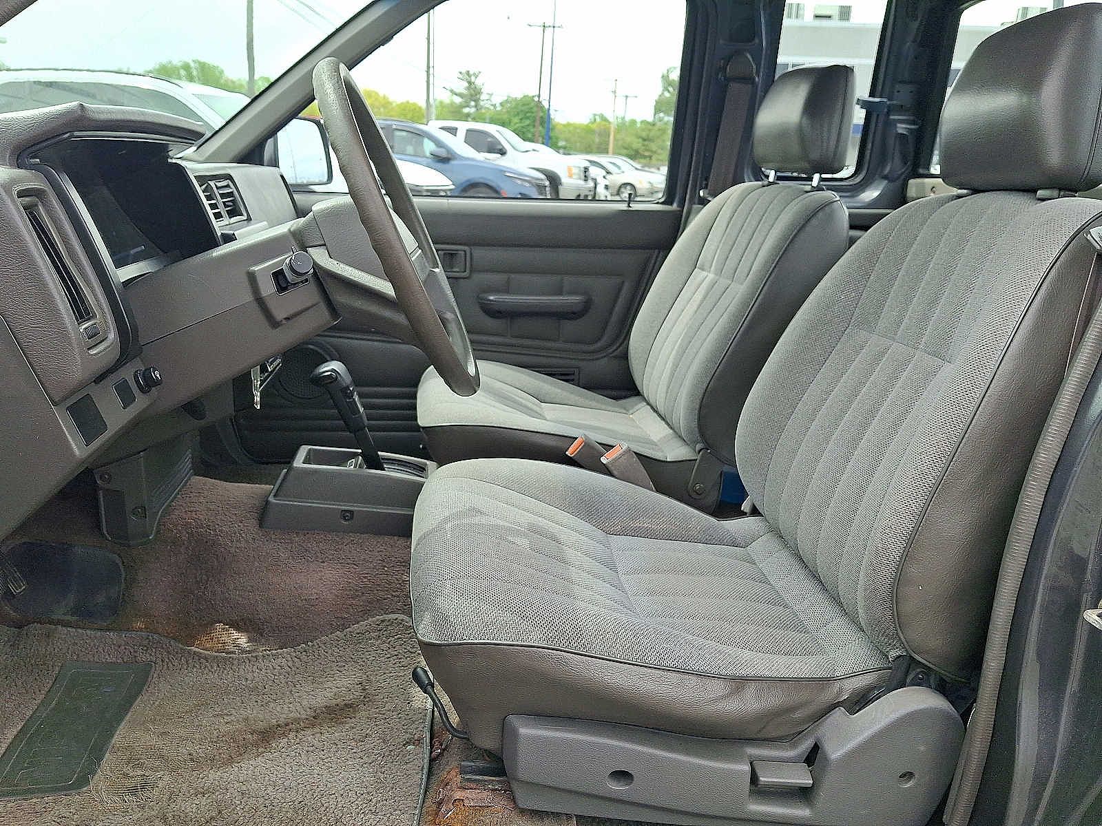 1991 Nissan Pickup