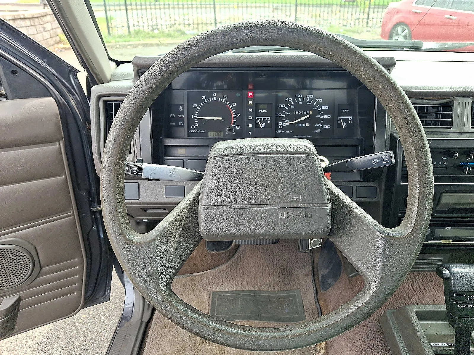 1991 Nissan Pickup