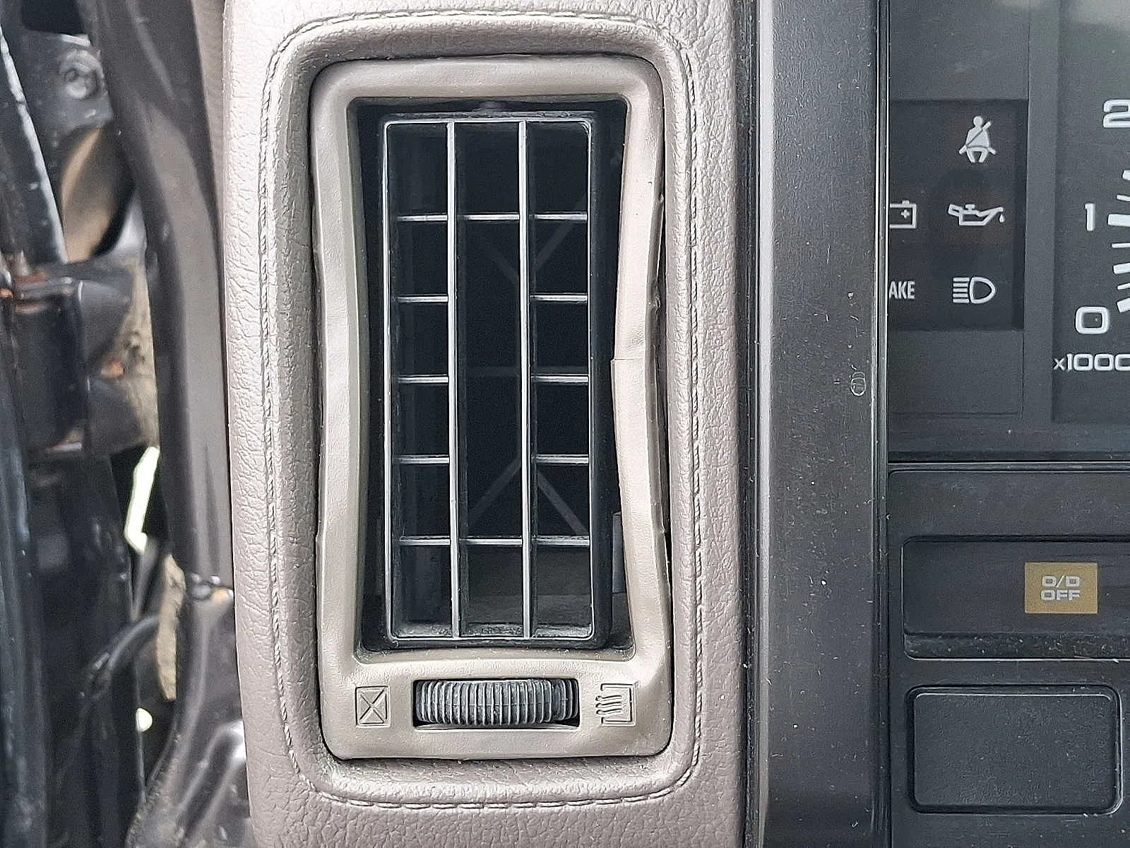 1991 Nissan Pickup