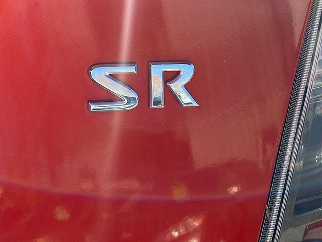 2011 Nissan Sentra SR image 31