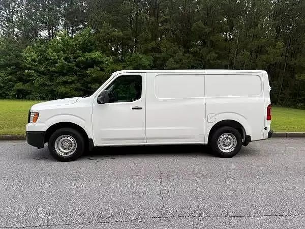 2016 Nissan NV