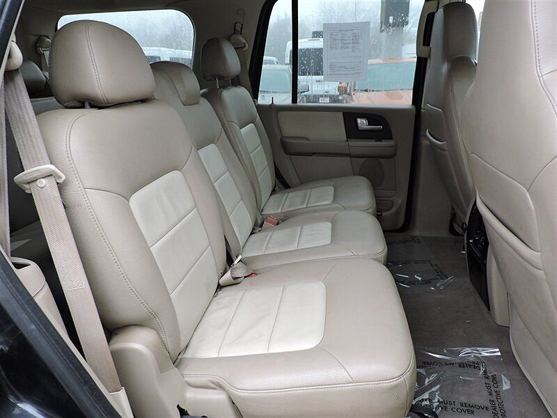 2004 Ford Expedition Eddie Bauer image 13