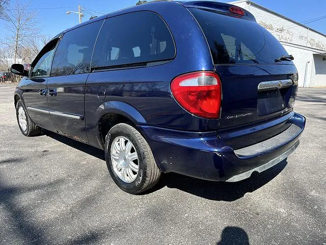 2006 Chrysler Town & Country