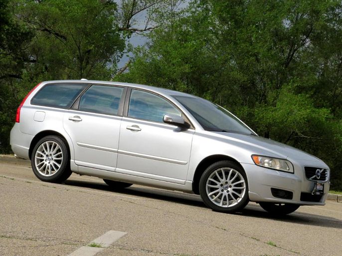 2011 Volvo V50