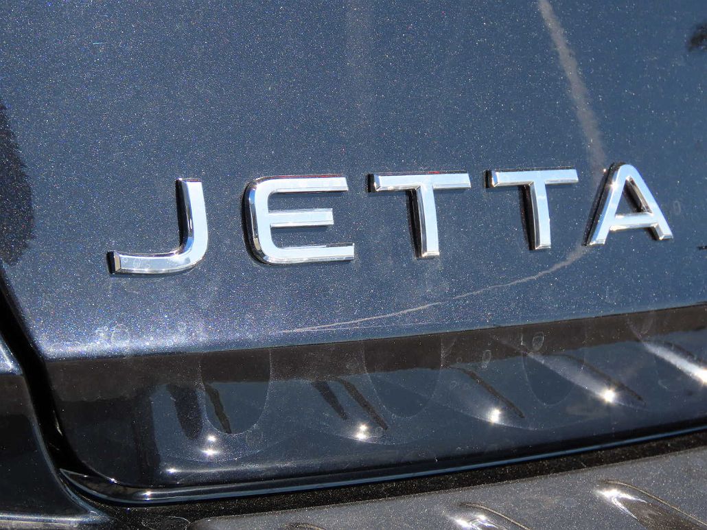 2023 Volkswagen Jetta SE image 5