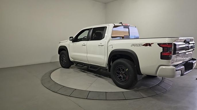 2025 Nissan Frontier