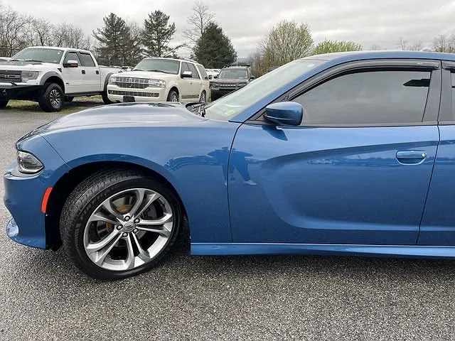 2020 Dodge Charger R/T image 2