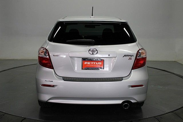 2010 Toyota Matrix S image 4