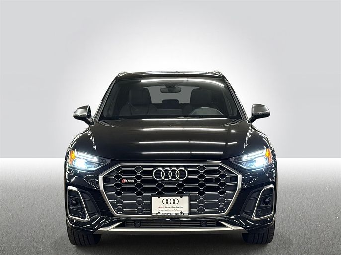 2022 Audi SQ5
