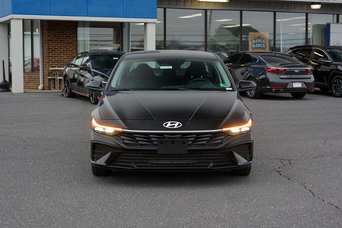 2025 Hyundai Elantra