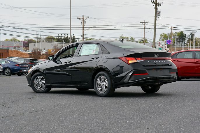 2025 Hyundai Elantra