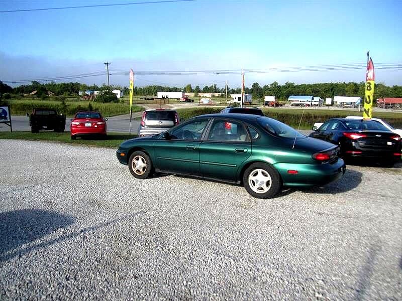 1999 Ford Taurus SE image 0