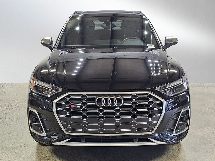 2023 Audi SQ5