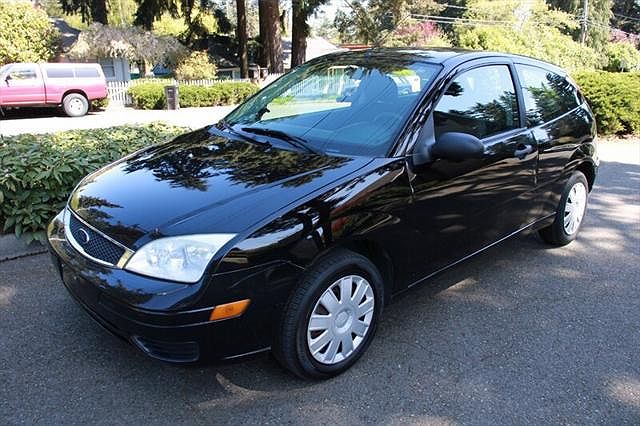2007 Ford Focus S image 0