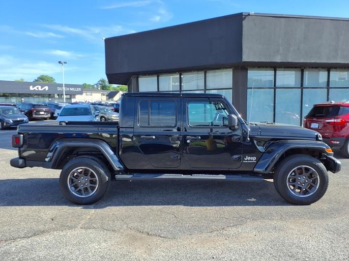 2023 Jeep Gladiator