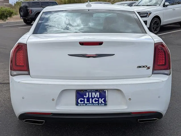 2022 Chrysler 300