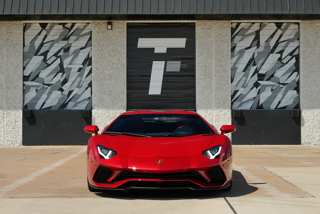 2018 Lamborghini Aventador S image 5