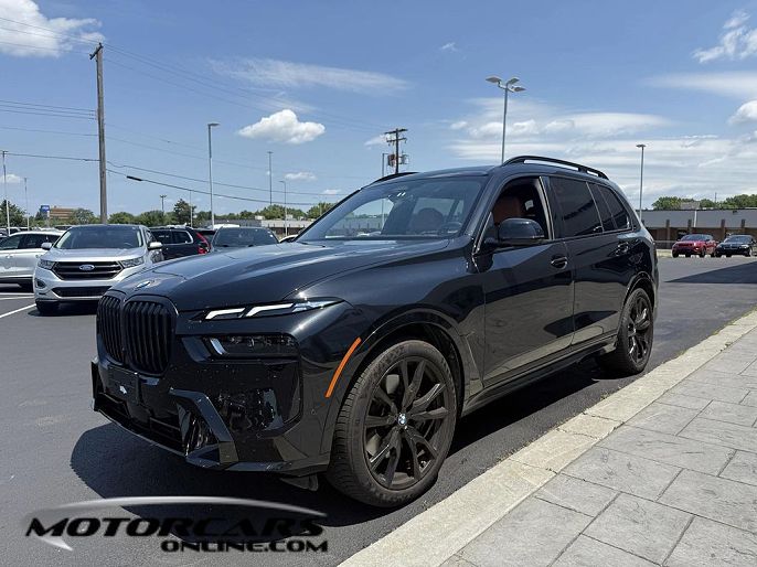 2024 BMW X7