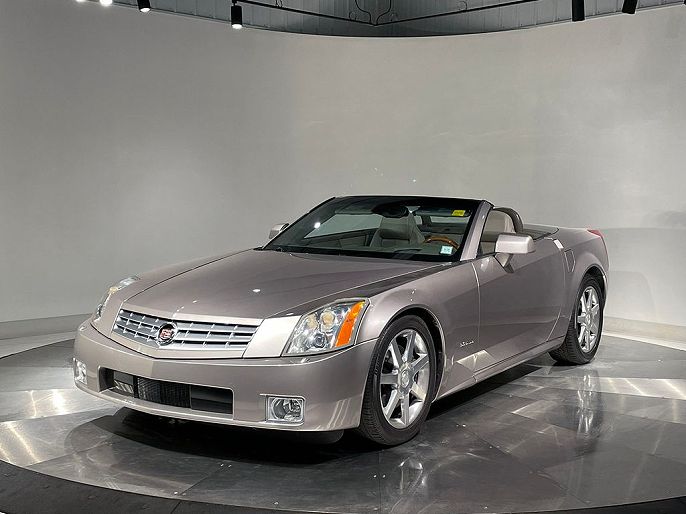 2004 Cadillac XLR