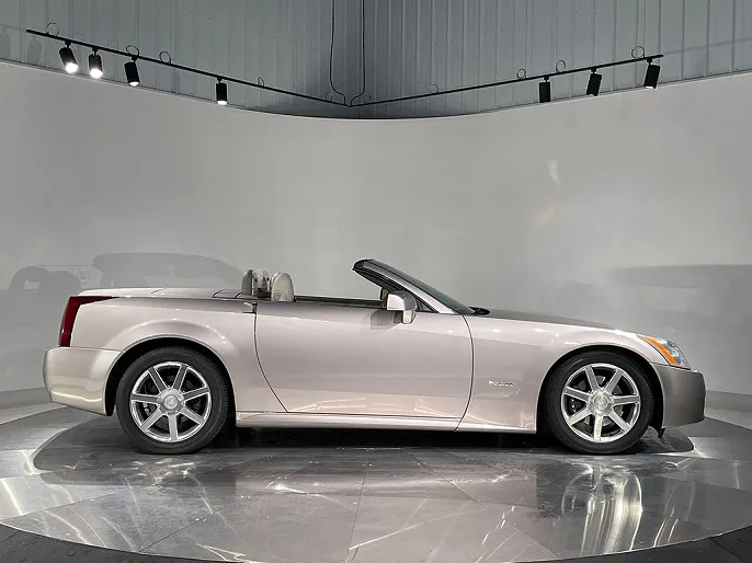 2004 Cadillac XLR