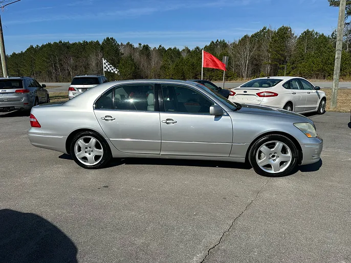 2005 Lexus LS
