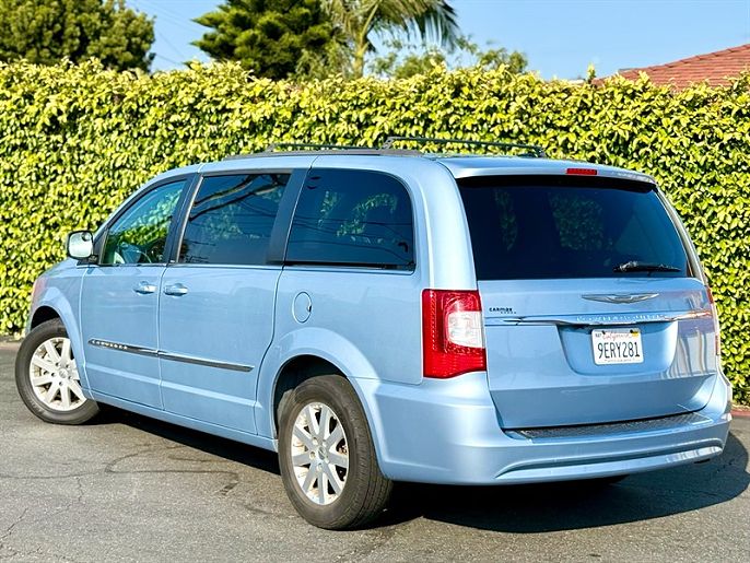 2013 Chrysler Town & Country
