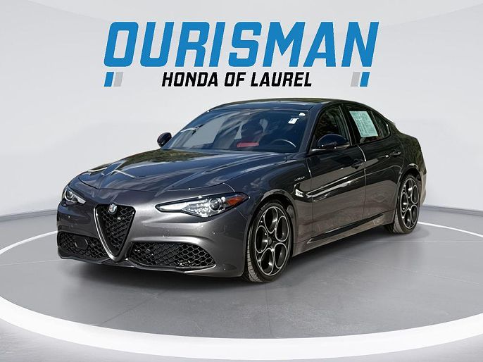 2022 Alfa Romeo Giulia