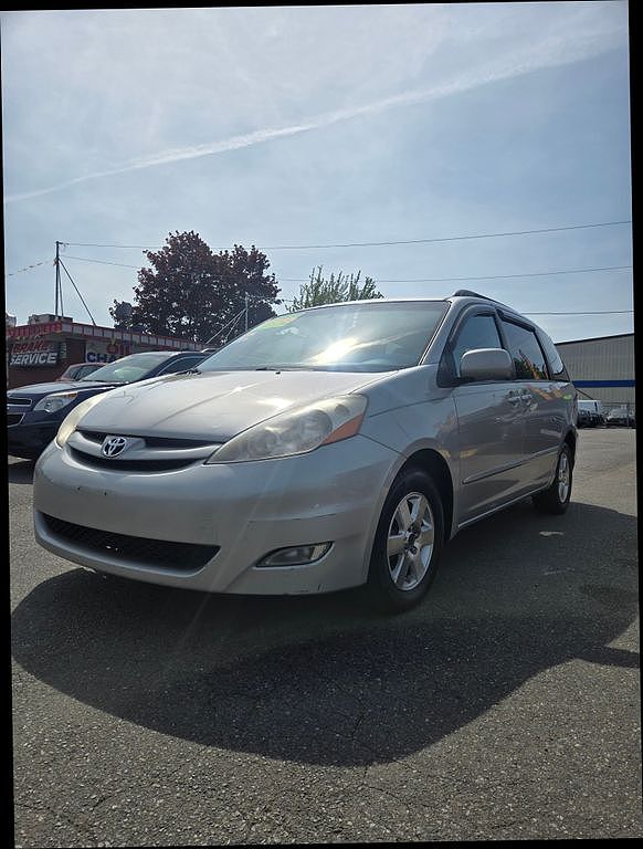 2008 Toyota Sienna