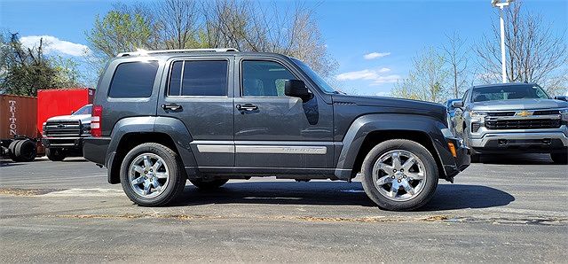 2011 Jeep Liberty Limited Edition image 2