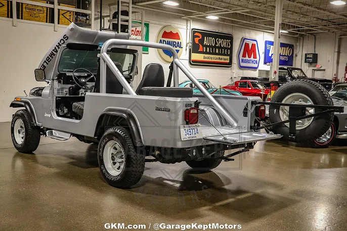 1983 Jeep Scrambler